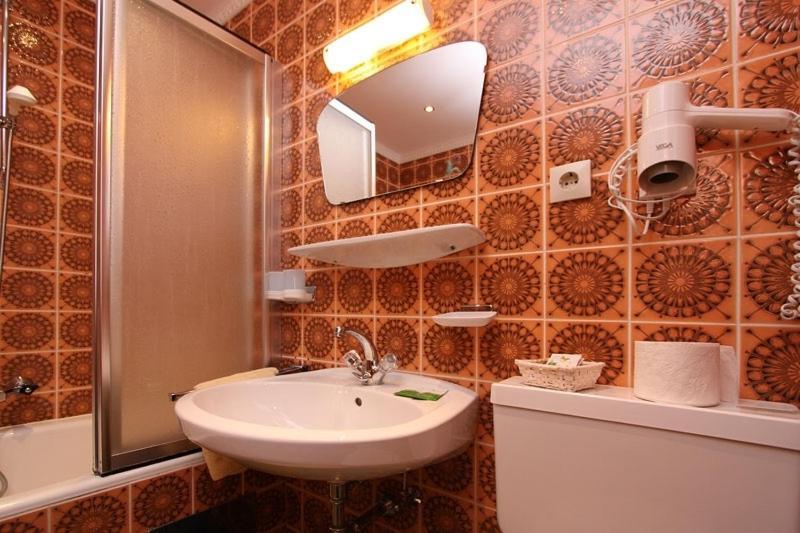 Gaestehaus Veit Fiegl Зельден Номер фото