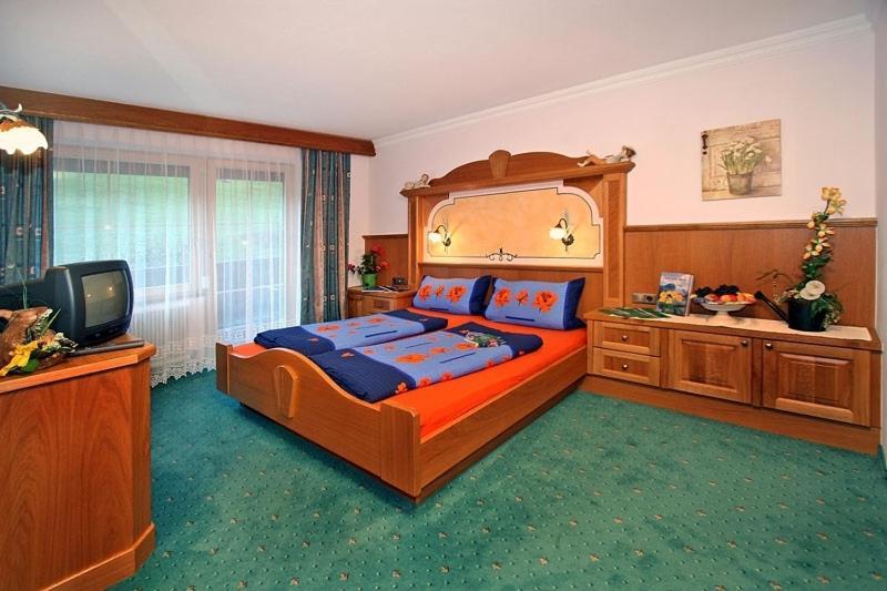 Gaestehaus Veit Fiegl Зельден Номер фото