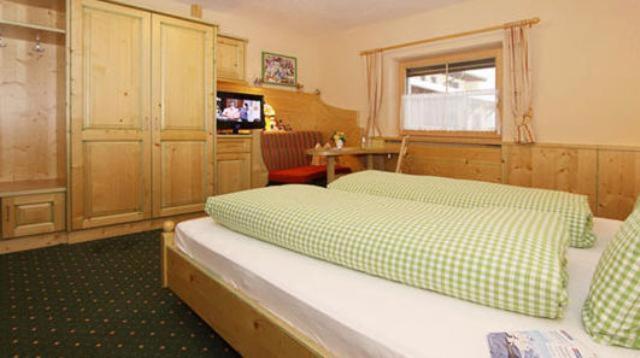 Gaestehaus Veit Fiegl Зельден Номер фото
